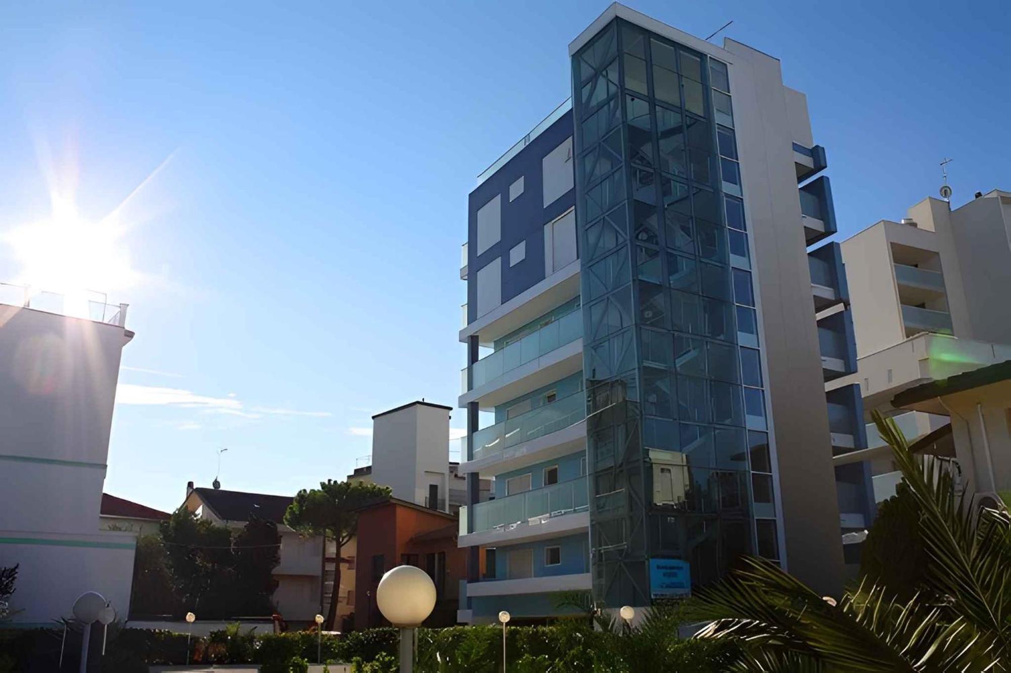 Apartment In Lignano Sabbiadoro 21778 Exteriör bild