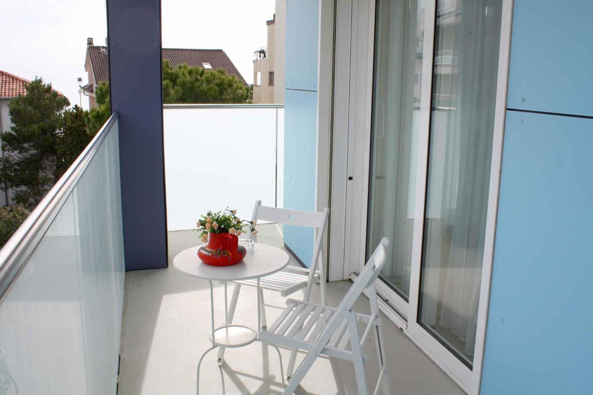 Apartment In Lignano Sabbiadoro 21778 Exteriör bild